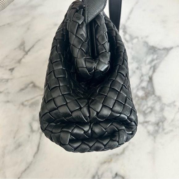BOTTEGA VENETA Intrecciato Weave, Top Handle, Black Leather Handbag - Picture 7 of 13